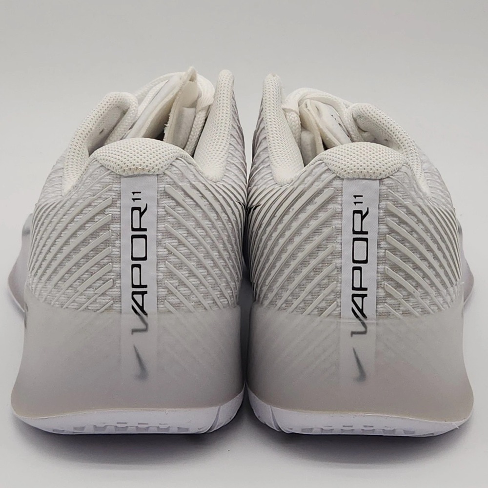 Womens Size 8.5 Nike Court Air Zoom Vapor White Black Tennis Shoe DR6965 100 NEW - Picture 6 of 7